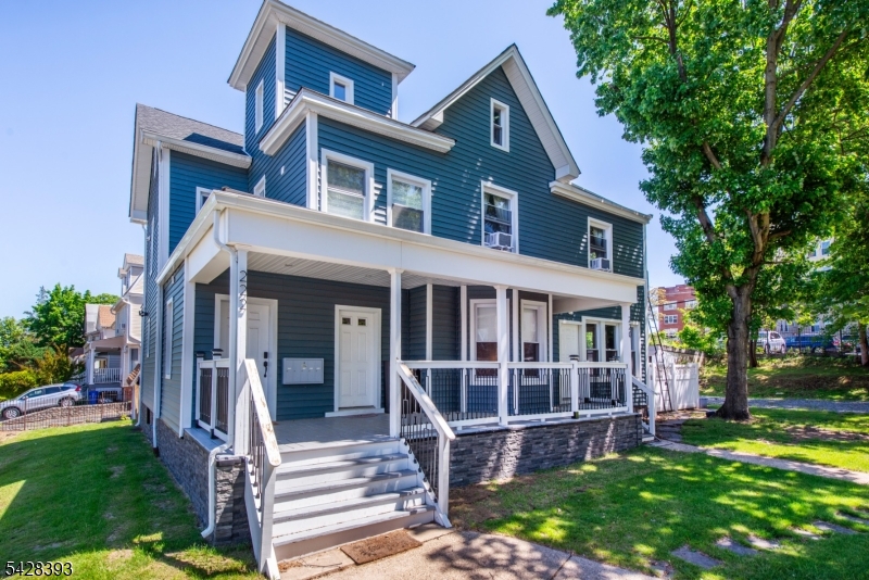 222 William St, East Orange City, NJ 07017 Listing Photo  0