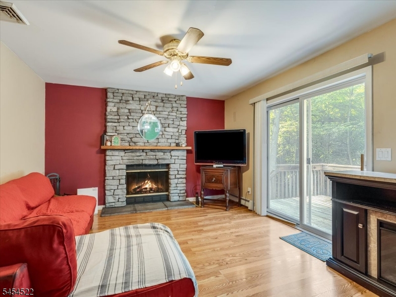 7 Galloping Hill Rd