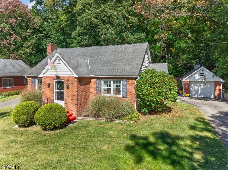 47 Highland Ave