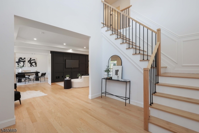 17 Blake Dr