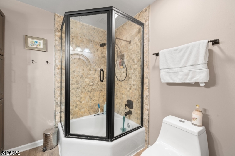 2 Ann St, #203, Clifton City, NJ 07013 Listing Photo  10