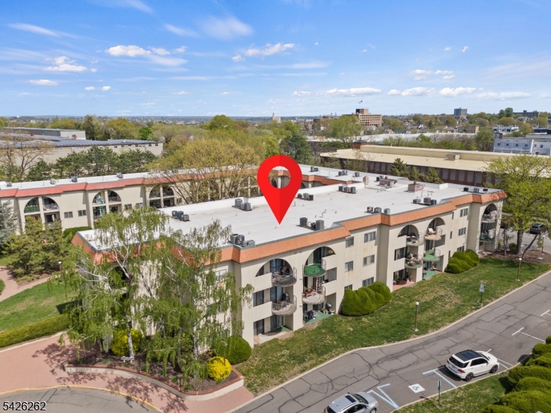 2 Ann St, #203, Clifton City, NJ 07013 Listing Photo  17