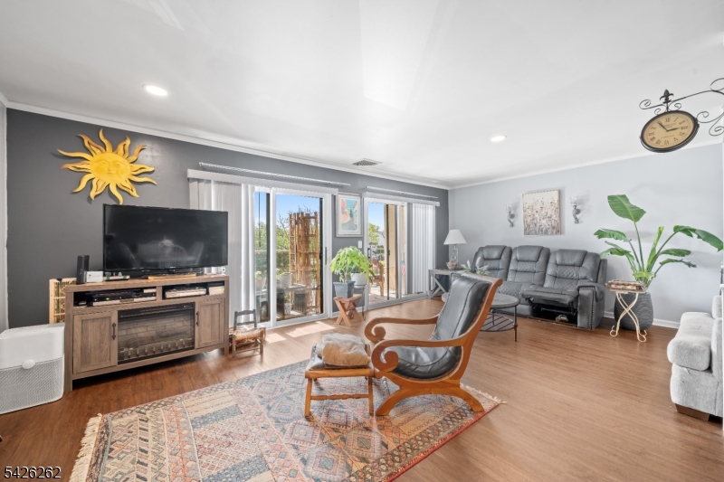 2 Ann St, #203, Clifton City, NJ 07013 Listing Photo  5