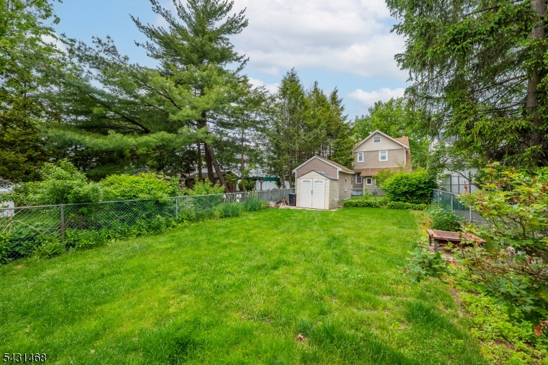 138 Harding Ave, Clifton City, NJ 07011 Listing Photo  20