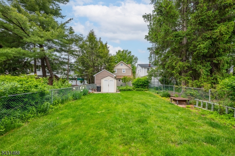 138 Harding Ave, Clifton City, NJ 07011 Listing Photo  21