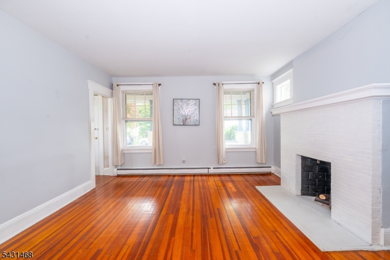 138 Harding Ave, Clifton City, NJ 07011 Listing Photo  5