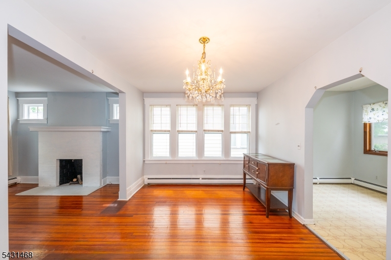 138 Harding Ave, Clifton City, NJ 07011 Listing Photo  6