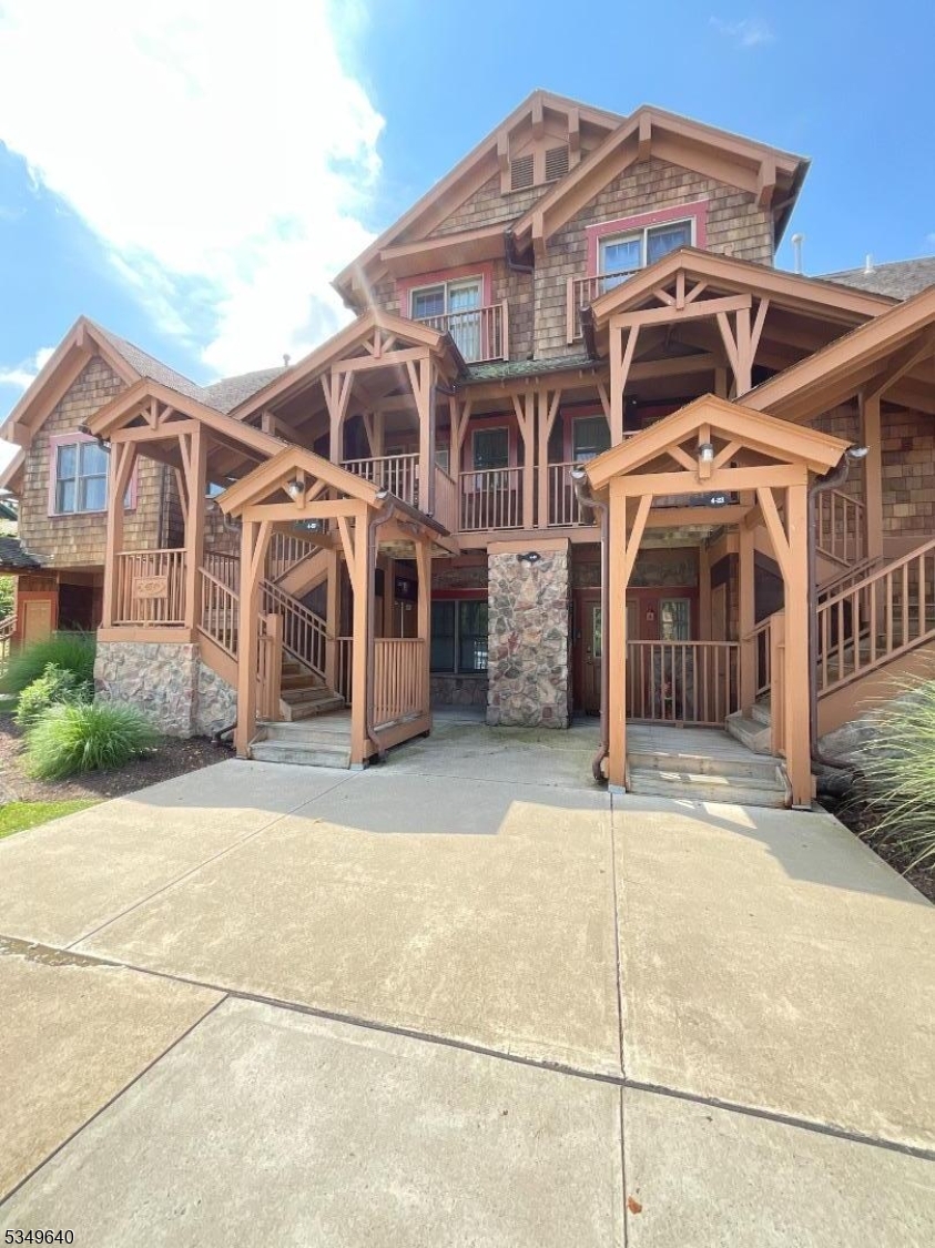 4 Maple Cres Unit 22, Vernon Twp., NJ 07462 Listing Photo  0
