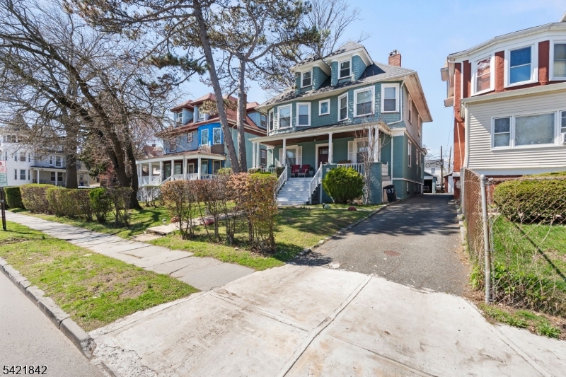 137 S Burnet St, #3, East Orange City, NJ 07018 Listing Photo  0