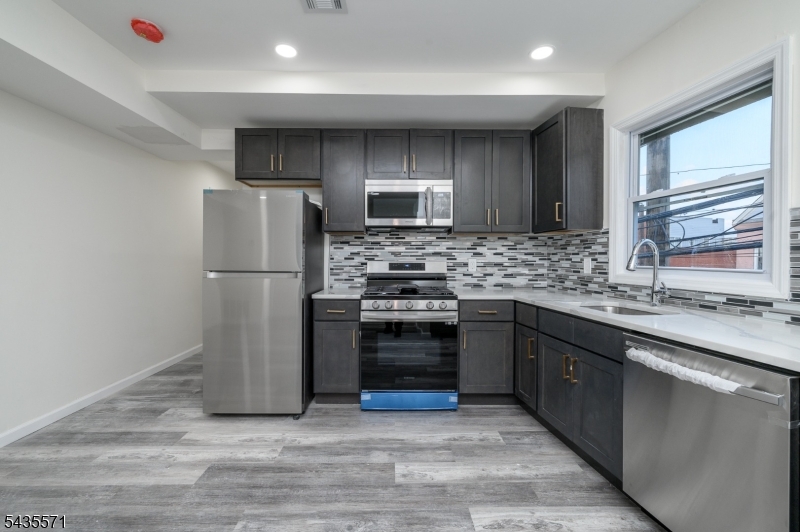 287 Orange St Apt 2, Newark City, NJ 07103 Listing Photo  0