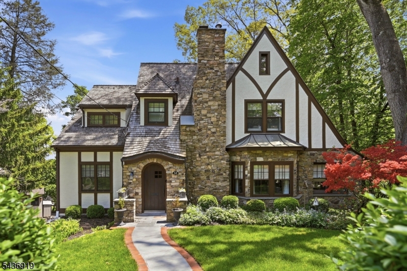 35 Sherman Pl, Morristown Town, NJ 07960 Listing Photo  0