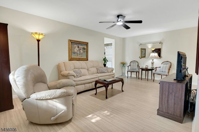 15 Kensington Rd F