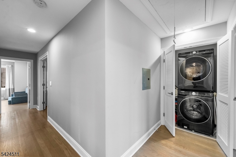 Hallway/Washer & Dryer