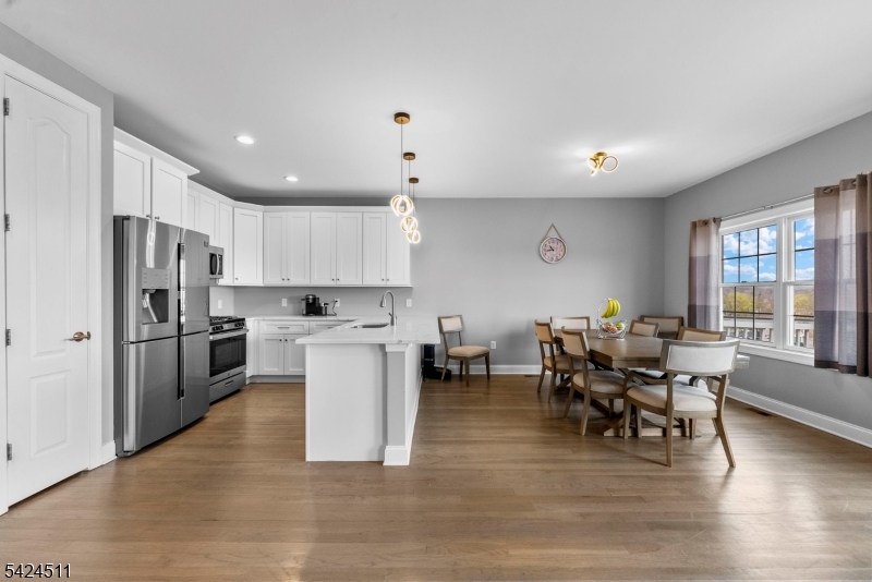 Kitchen/Dining