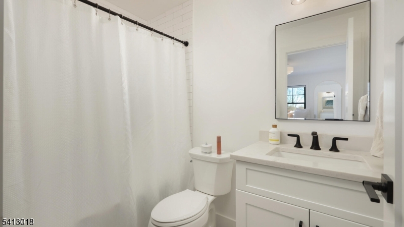 en suite bath