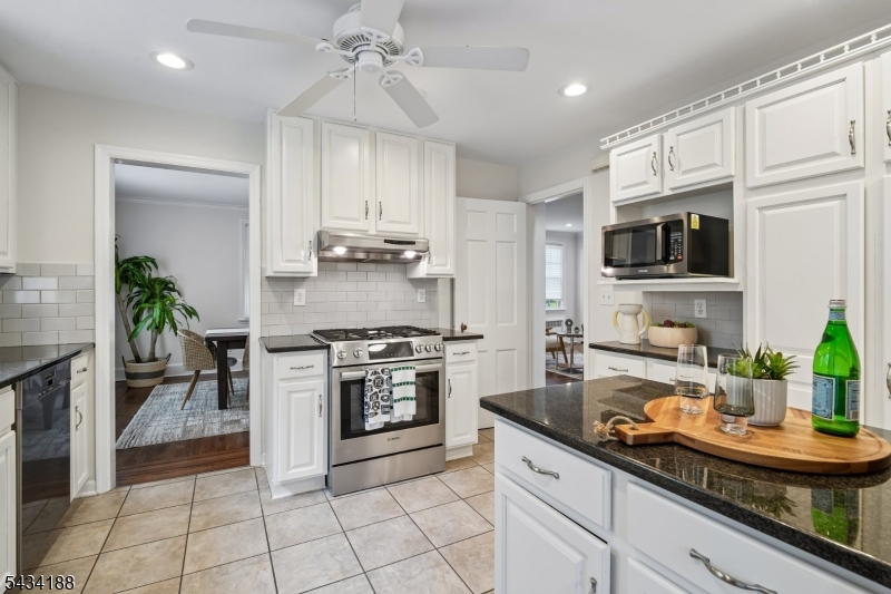 Kitchen/Dining