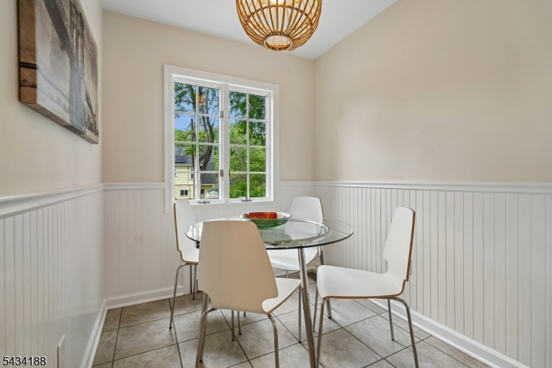 Breakfast Nook