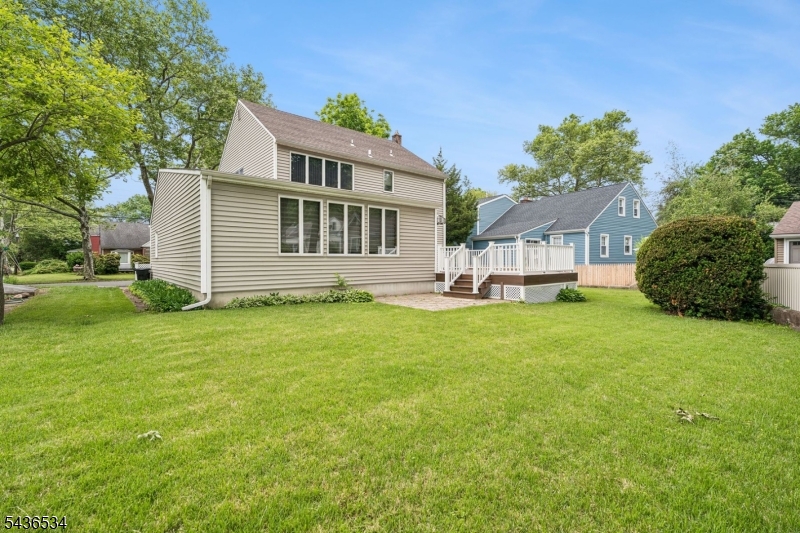 Rear Exterior & Backyard