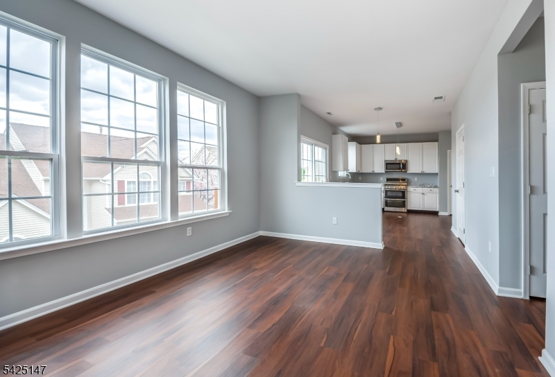 View frommFR into Kitchen