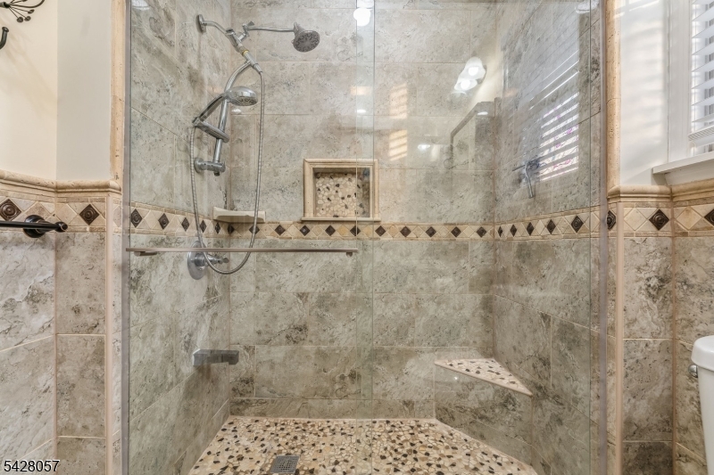 Full bath 2nd floor