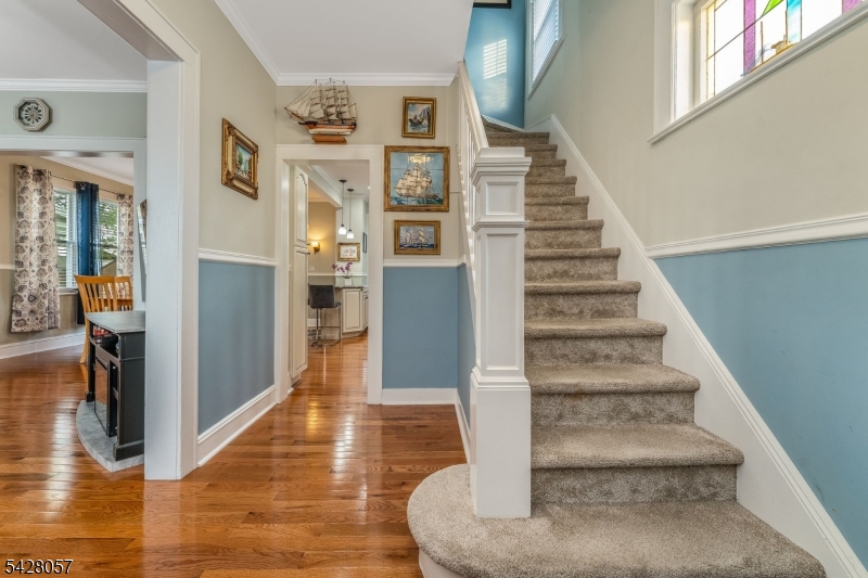 Entrance view 2