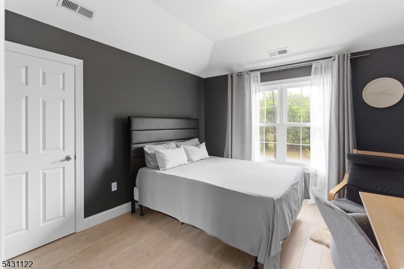 bed3
