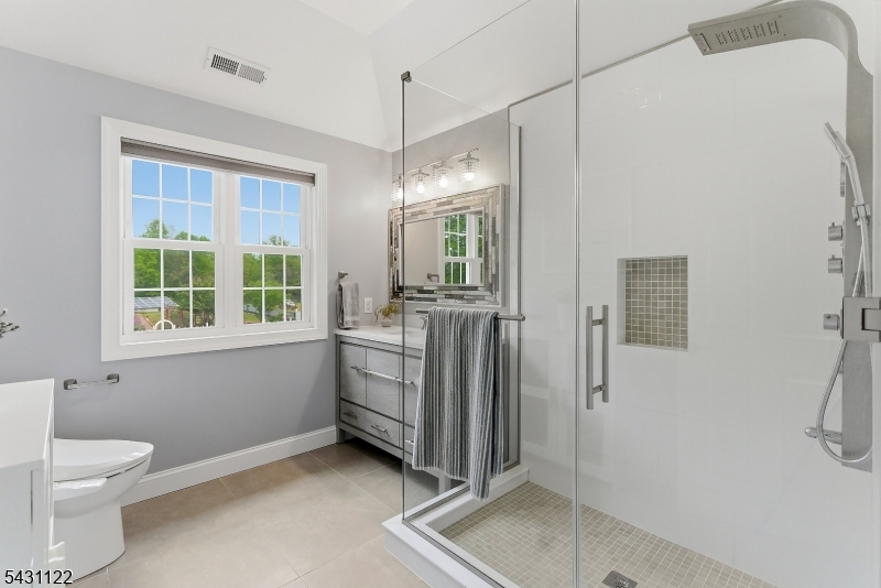 bath2a