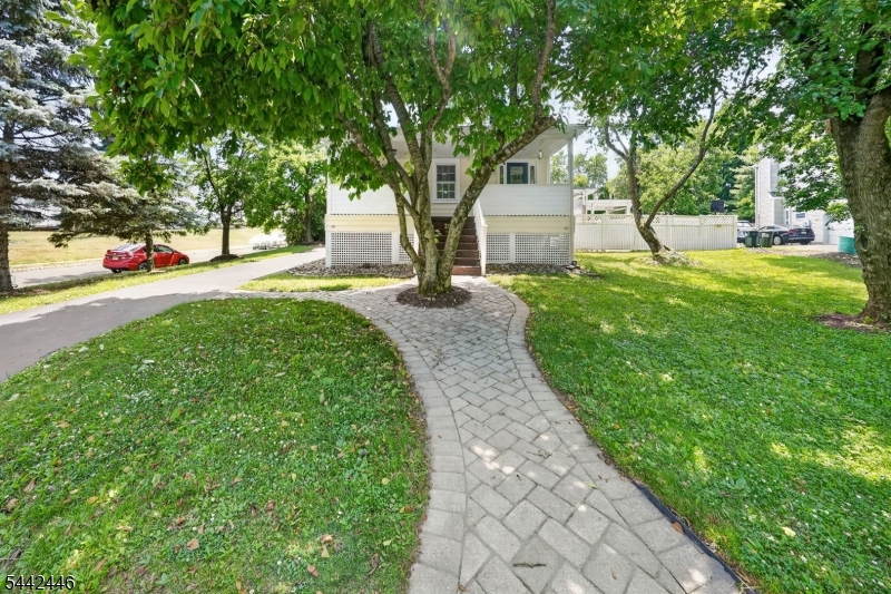 20 Kline Blvd