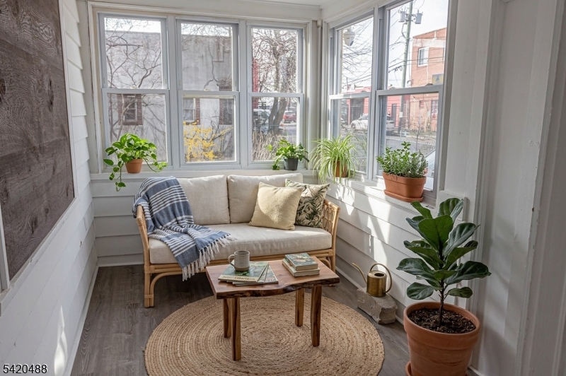 virtual stage front porch