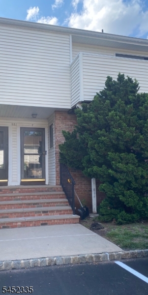 901 Merritt Dr