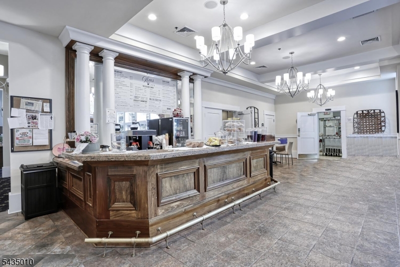 Snack Bar
