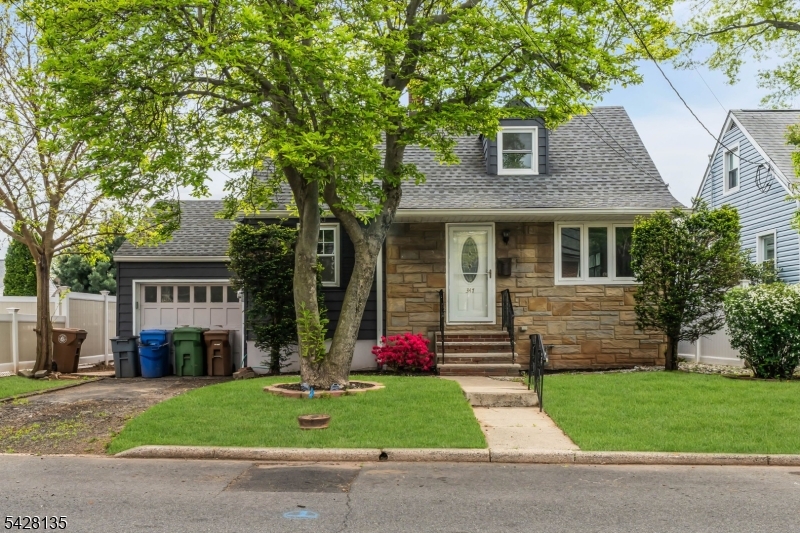 347 Livingston Rd, Linden City, NJ 07036 Listing Photo  0