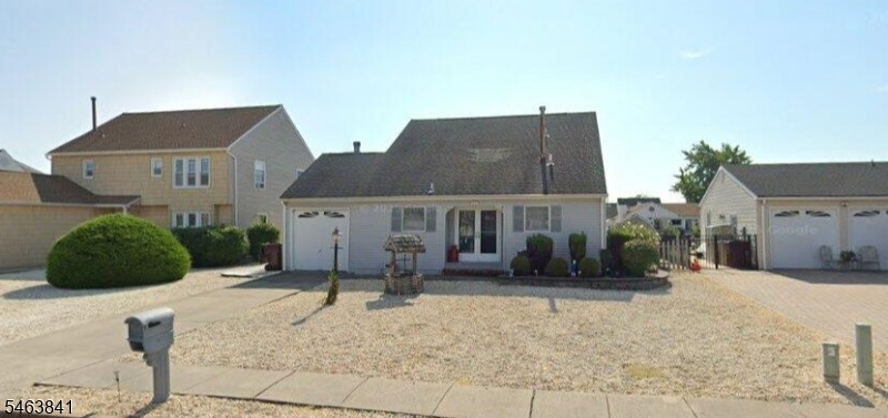 73 Ocean Gate Ave