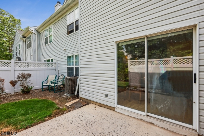 3 Letts Ct