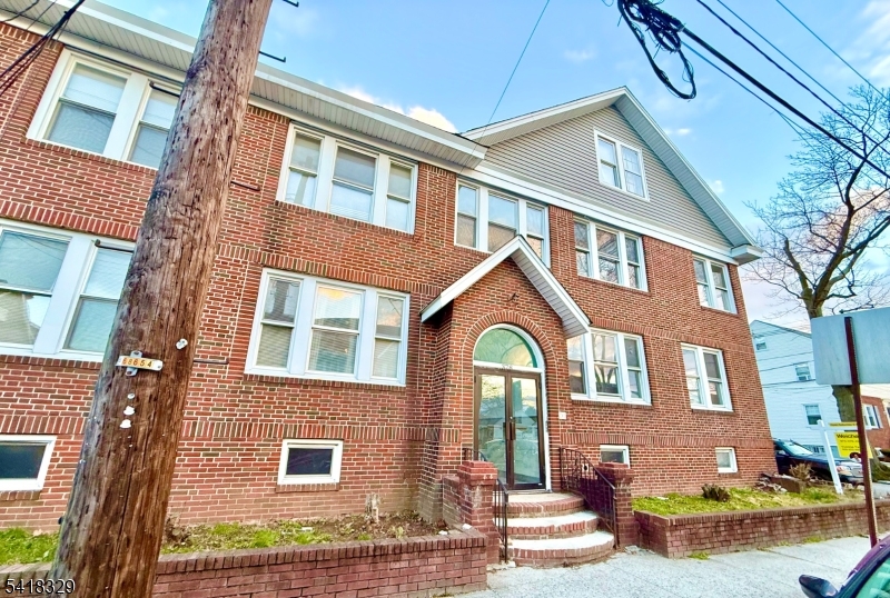 37 Field Pl, #3R, Newark City, NJ 07112 Listing Photo  0