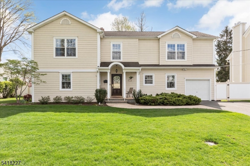 29 Mohawk Trl, Westfield Town, NJ 07090 Listing Photo  0
