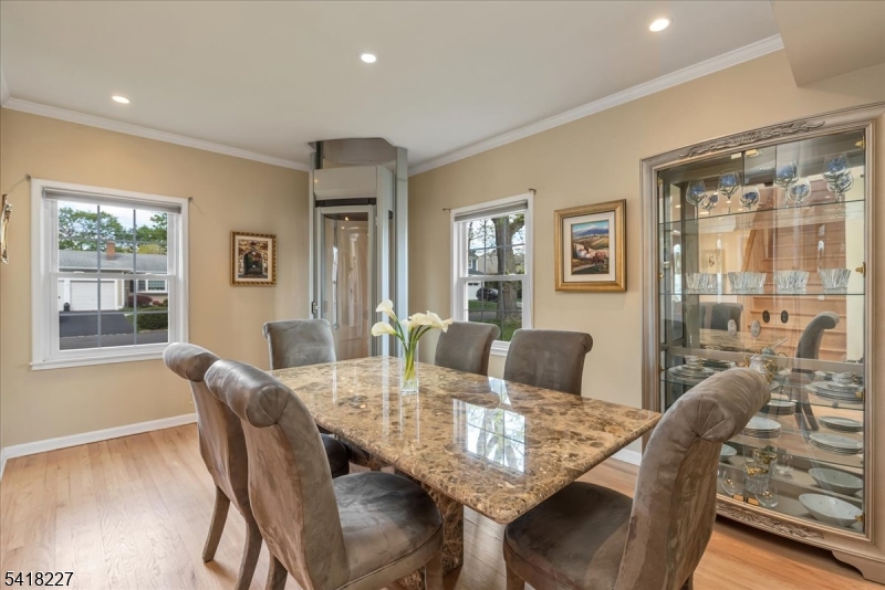 Formal dining room