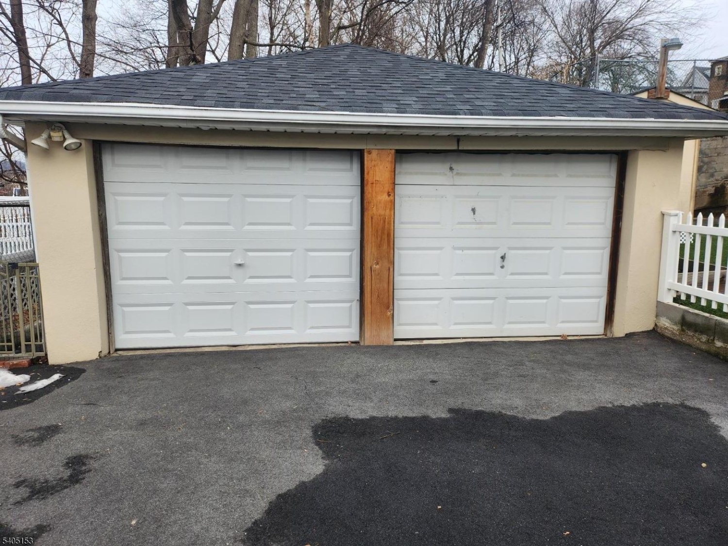 garage