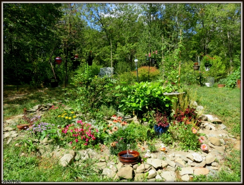 Garden outide of the Breezeway