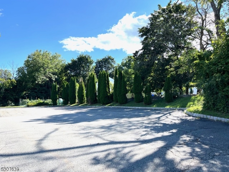 Parking lot