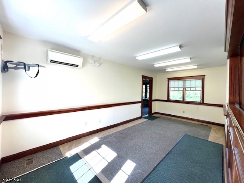 Office Waiting room