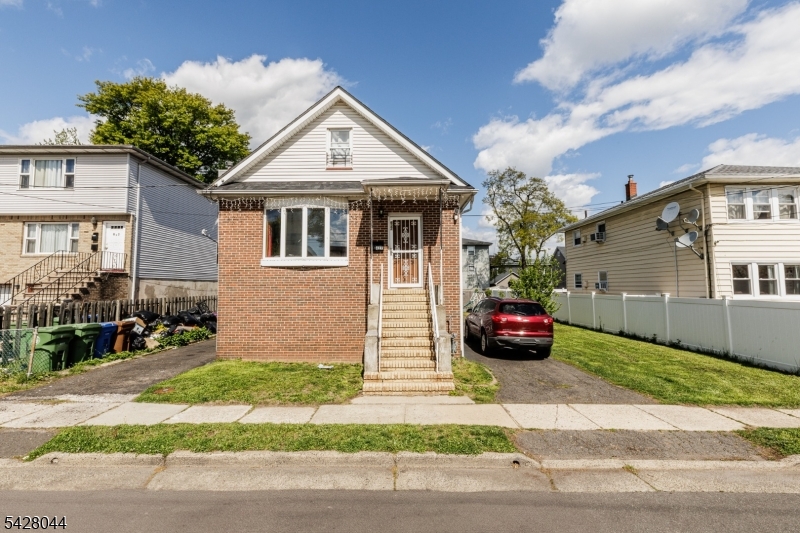 627 Van Buren Ave, Linden City, NJ 07036 Listing Photo  0