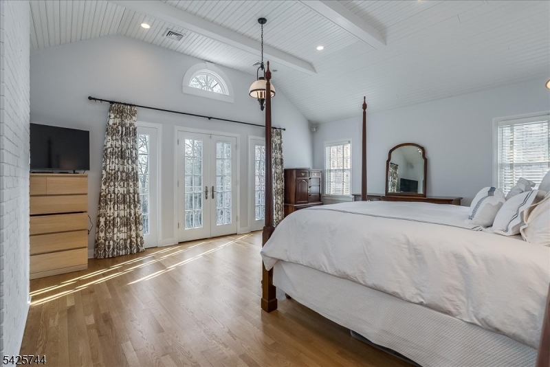 Vaulted ceilings