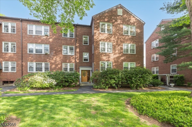 217 Prospect Ave, #3-2B, Cranford Twp., NJ 07016 Listing Photo  0