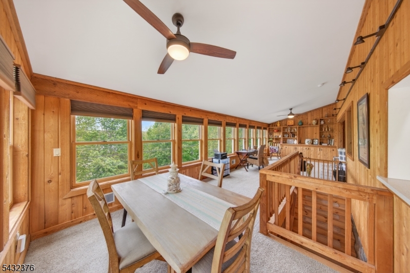 sunroom/dining room