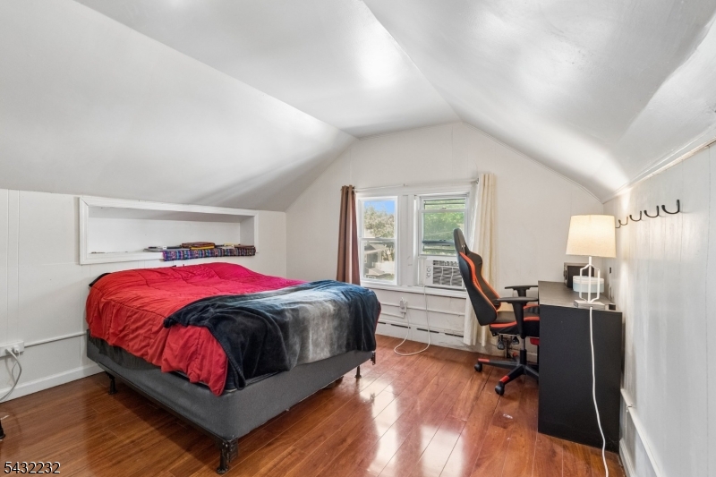 Unit 4 Bedroom 4th floor