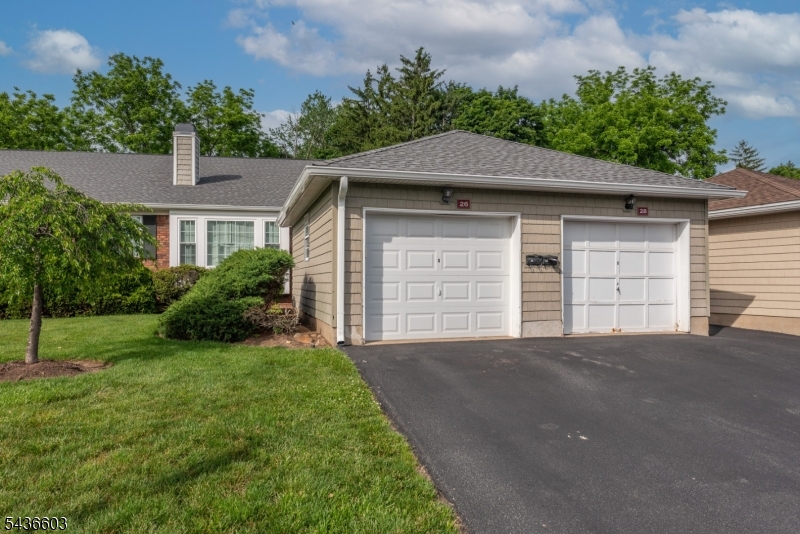 28 Brandywyne Dr, Florham Park Boro, NJ 07932 Listing Photo  0