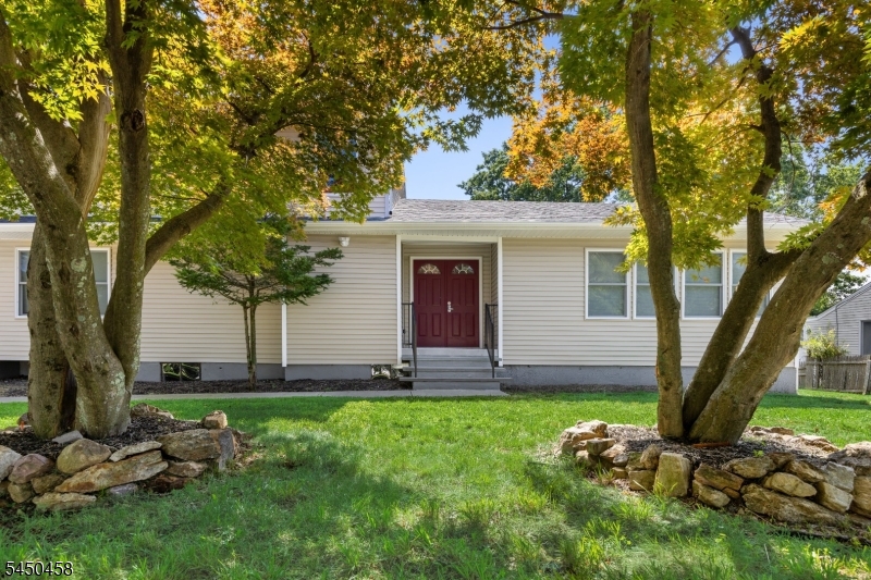 55 Shawnee Ave