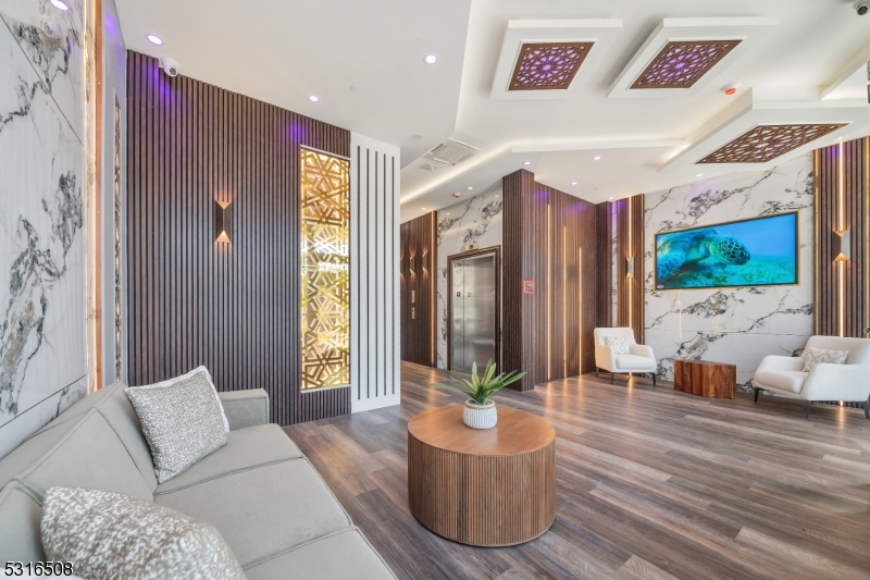 lobby 1