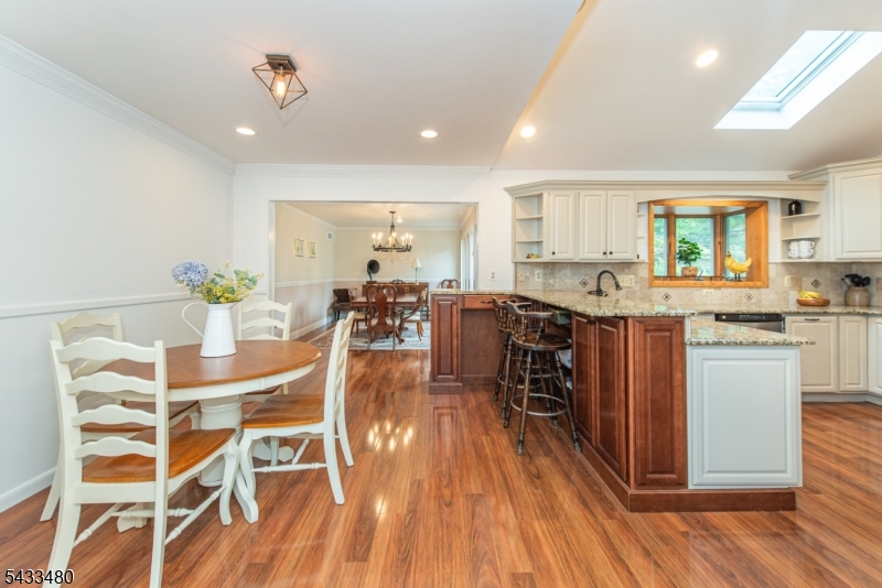 Eat in Kitchen
